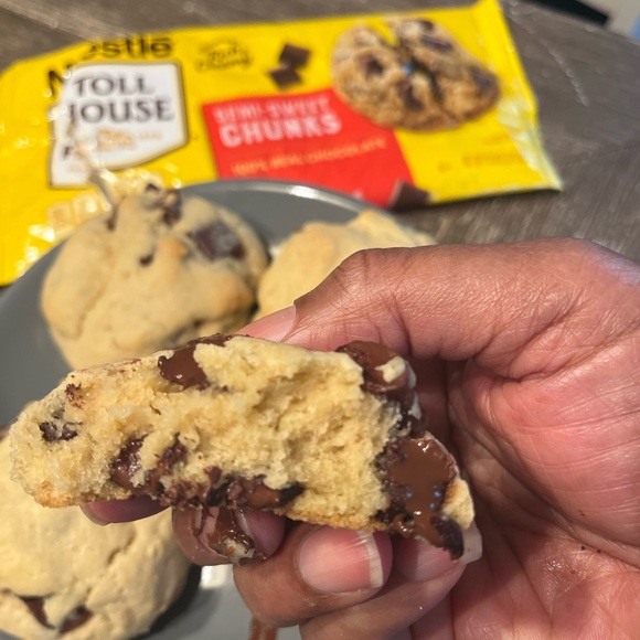 Meet your Posher, Hattie - Picture 7 of 16